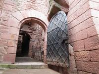 Hochkönigsburg. Engang zum Innenhof