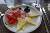 lokaler Schinken und Käse