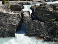101 Yoho-Nationalpark - Natural Bridge am Kicking Horse River