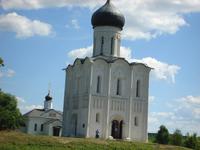 Bogoljubowo: Pokrow-Kirche am Nerl