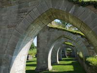 1400 Unverkennbar der gotische Baustil des 12.Jahrhunderts