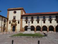 In Oviedo