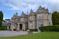 Ring of Kerry - Spaziergang vom Torc-Wasserfall zum Muckross House