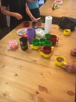 Tee und Kaffee fehlte nie beim Picknick.