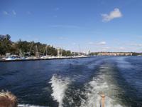 Schifffahrt Under the Bridge in Stockholm