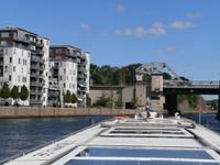 Schifffahrt Under the Bridge in Stockholm