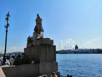 Sphinx an der Uferpromenade der Newa