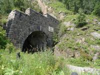 Alter Tunnel der Transsib