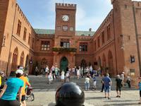 Kolberg. Vor dem Rathaus.