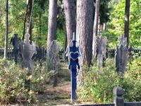 Nida: Kurenkreuze auf dem Friedhof