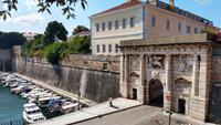 188 Zadar, Löwentor