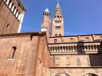 Seitenansicht mit Glockenturm