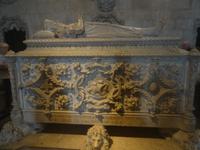 Lissabon - Hieronymuskloster, Klosterkirche Santa Maria - Sarkophag Vasco da Gama