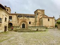 Santillana del Mar, Kloster Santa Juliana
