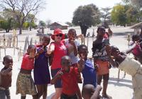 Bei den Kavango-Schnitzern