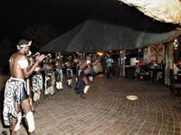 A Zambezi River Lodge - Abendessen mit Show
