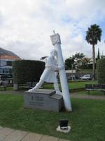 Statue an der Promenade