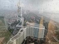 Blick aus dem Alphabet Tower beim Gewitter, Batumi