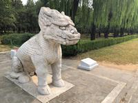 Geisterallee Ming Gräber