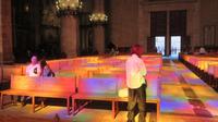 Lichterspiegelung der Rosette im Kirchenschiff La Seu