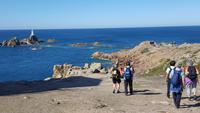 Wanderung zum Corbiere Leuchtturm an der Südküste Jerseys