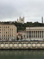Lyon: Blick auf die Stadt von der Saone