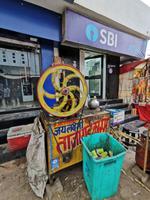 Und daneben gibt es Zuckerrohrsaft, wer die Zitronenlimonade nicht mag