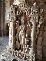 Im Inneren des Tempels