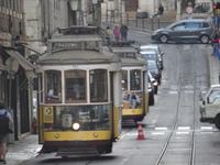 Lissabon , Fahrt mit der 