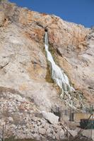 Wasserfall in Gibraltar (das Wasser kommt aus einer Meerwasserentsalzung) 