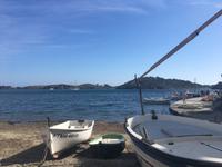 Fischerboote im Sand