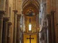  Inneres mit dem Christus-  Pantekrator