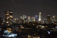 Schicke Wolkenkratzer in Tel Aviv