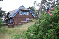 Am Thomas Mann Haus bei Nidden