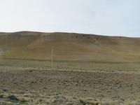 Fahrt durch argentinische Steppe nach Chile