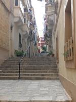 typische Gasse im Hafengelände