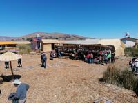 Schwimmende Inseln der Uros