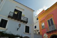 Impressionen aus Ischia - Farbenspiel der Fassaden in Forio