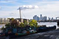 113 London, Blick vom St. Saviours Dock nach Canary Warf