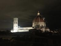 Blick von der Dachterrasse des Hotels