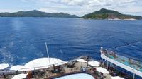 zwischen Praslin und La Digue