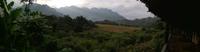 morgendlicher Blick von der Terrasse des Zimmers der Mai Chau Ecolodge