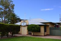 Alice Springs und MacDonnell Ranges - Besuch bei den Flying Doctors