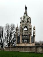 Brunswick-Denkmal für den hier im Exil verstorbenen ehemaligen Herzog von Braunschweig 