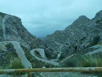 Serpentinen im Tramuntanagebirge auf Mallorca