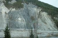Bizarre Felsen in der Rheinschlucht