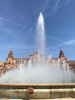 Wasserspiel am Plaza de España