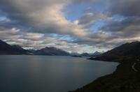Fahrt nach Glenorchy entlang des Lake Wakatipu