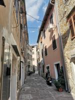 Kleine Gasse in Izola