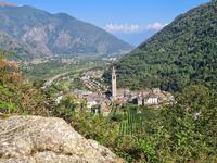 Unser Tagesziel ist nah: das Dorf Intragna, mit dem höchsten Kirchturm des Tessins 